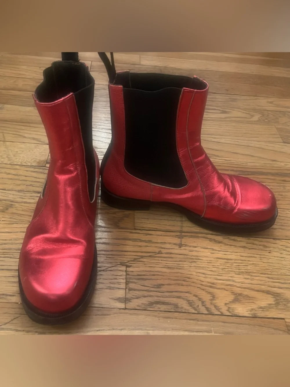 1017 Alyx 9SM metallic pink Chelsea boots